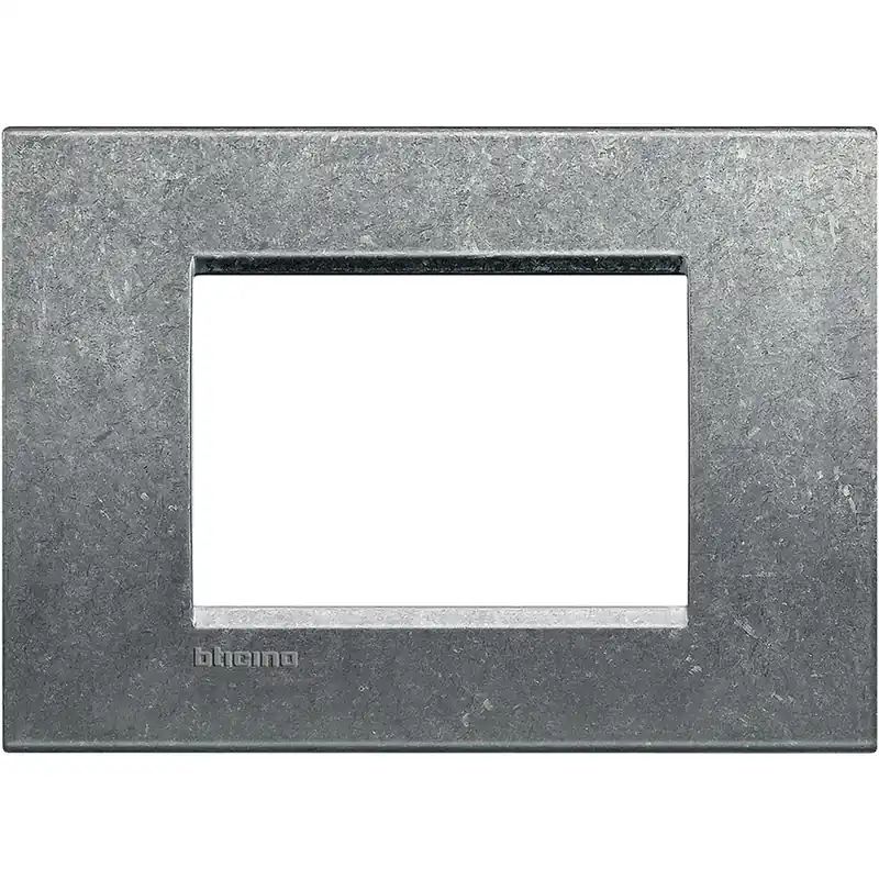 BTicino Livinglight placca quadra 3 moduli native Smart Home