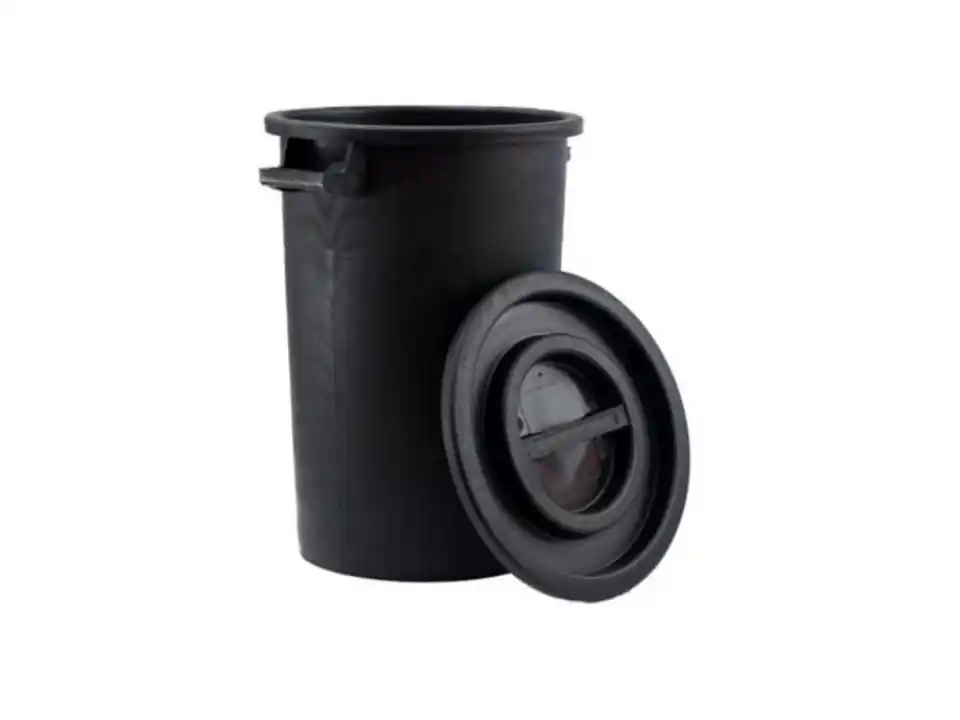 Bidone sovrapponibile nero con coperchio 75 lt ics